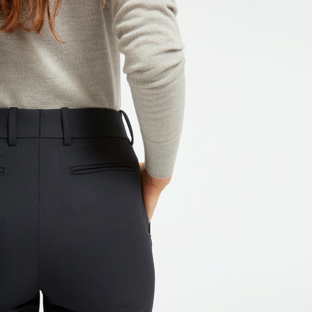 Like New Everlane Slim Wool Pant - Navy